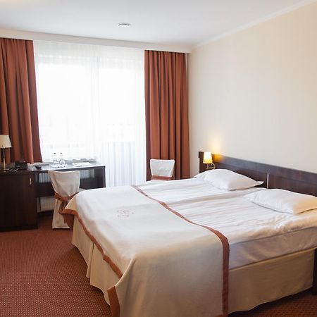 Hotel Ostrawa Wodzisław Śląski Esterno foto